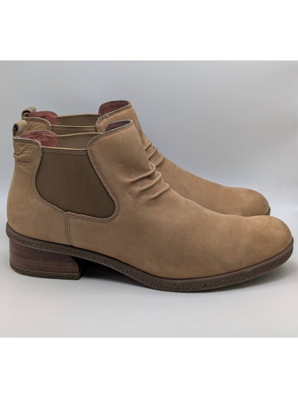 Dansko Bea Ankle Boots Booties Women’s Size 41 US 10 Tan Beige Nubuck Leather - Picture 2 of 8